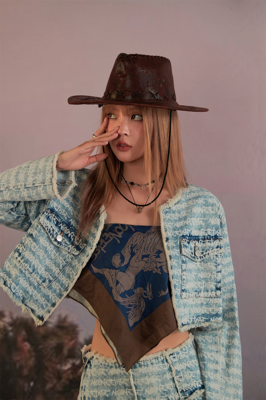 CHUU Loose-Fit Denim Cropped Jacket