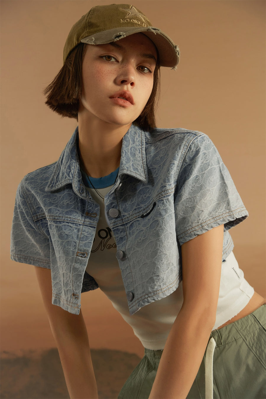 CHUU Washed Cropped Denim Jacket