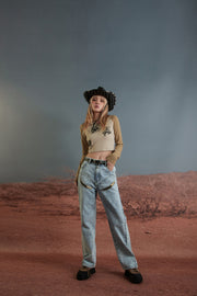 Front Cameo Detail Straight Jeans