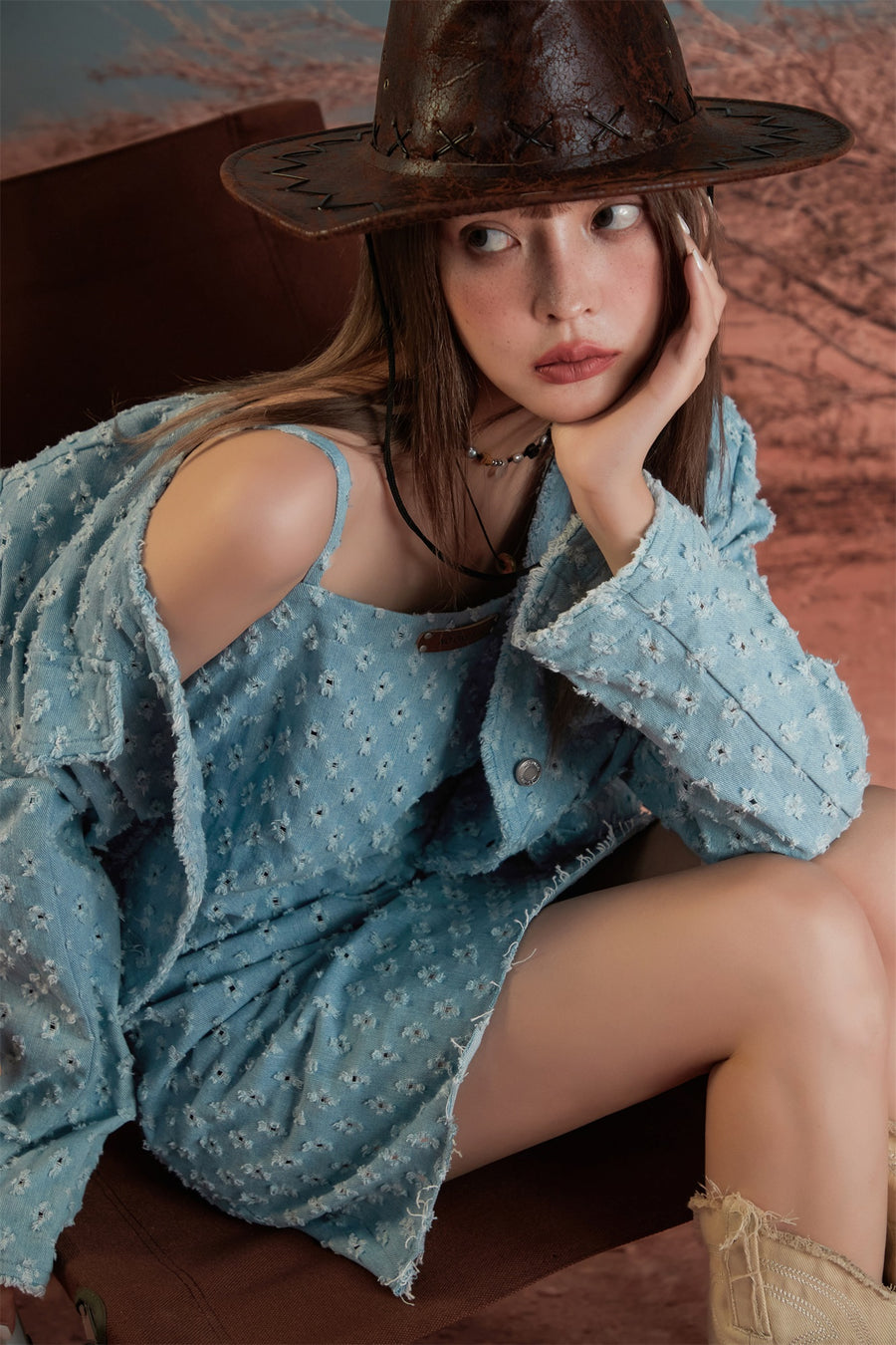 CHUU Broderie V- Neck Denim Jacket