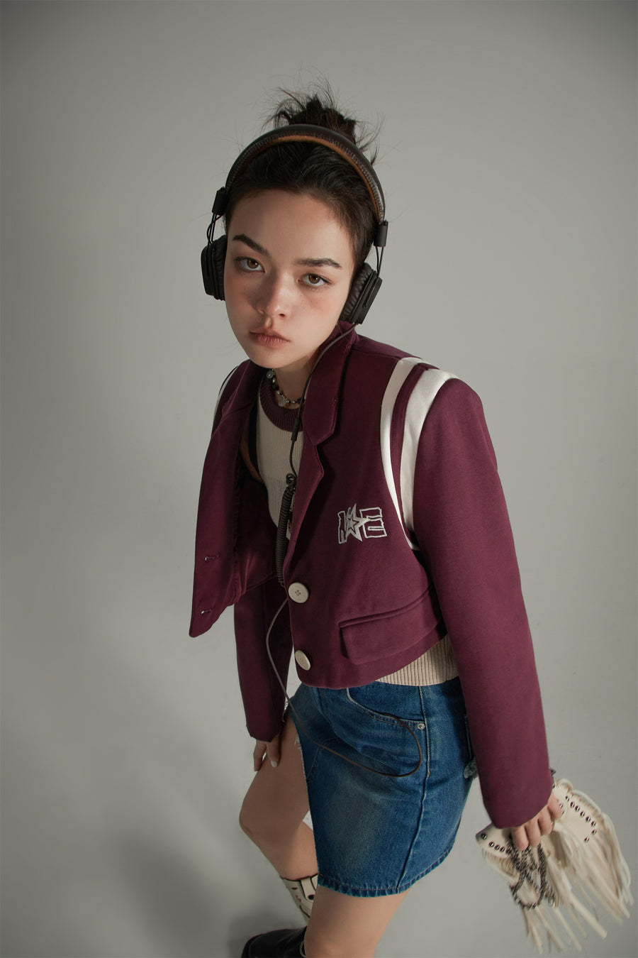 CHUU Cropped Varsity Jacket