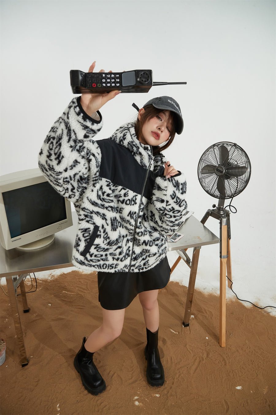 CHUU Sporty Hoodie Fleece Crop Jacket