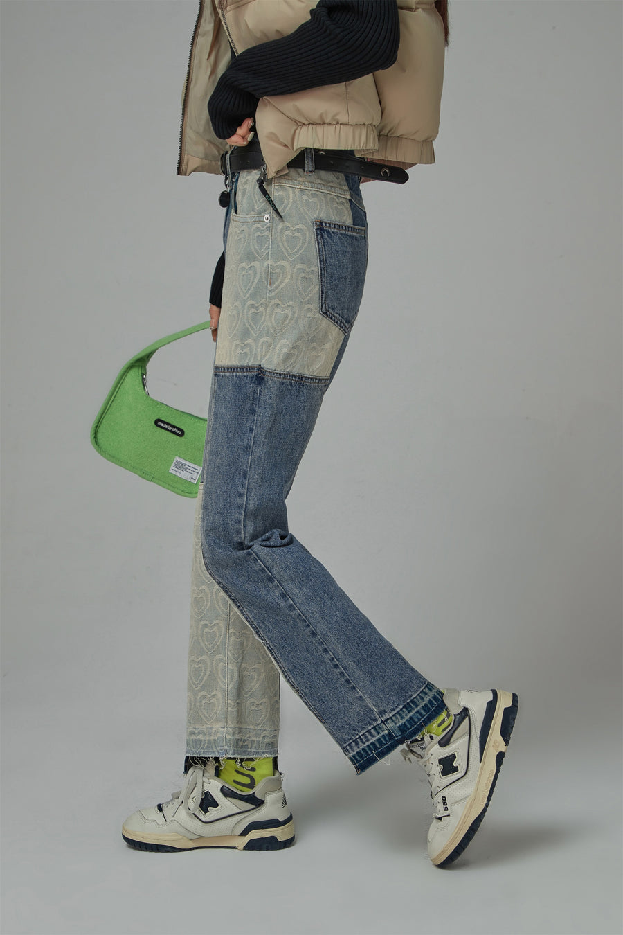 CHUU Patch High Waist Straight Jeans