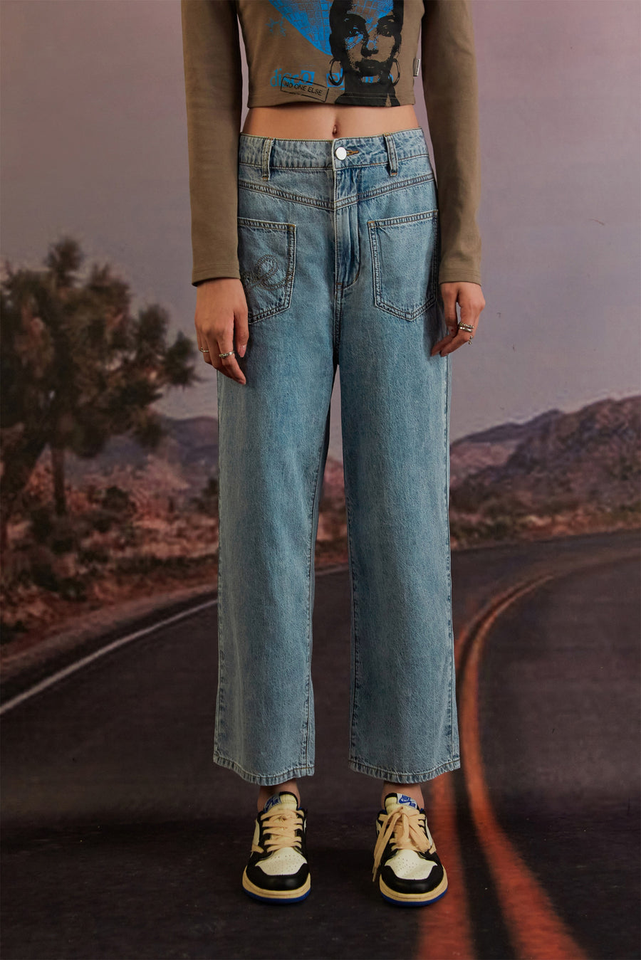 CHUU Crop Ankles Straight Jeans