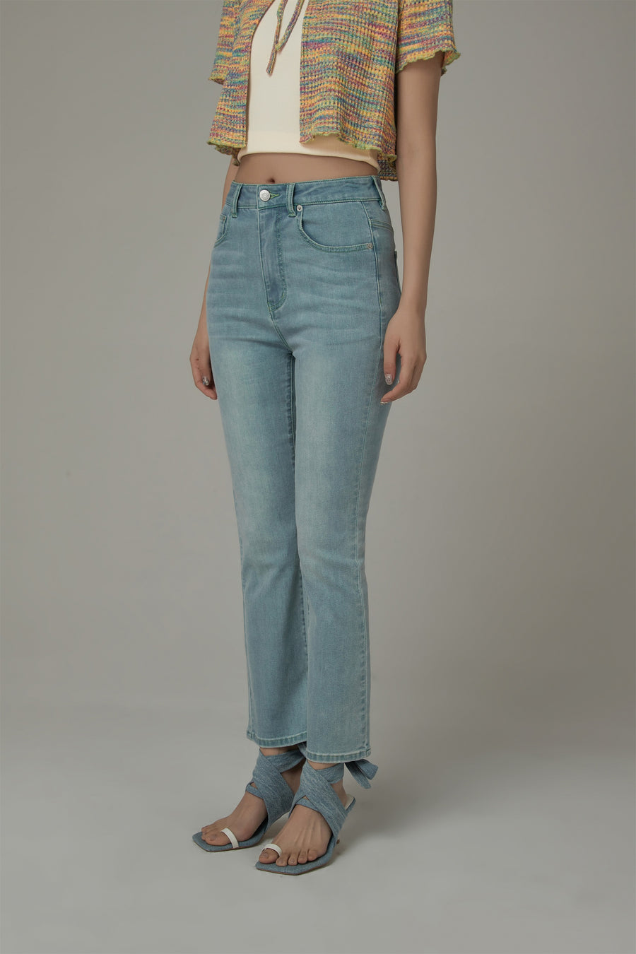 CHUU Chuu Pocket Design Semi Bootcut Denim Jeans