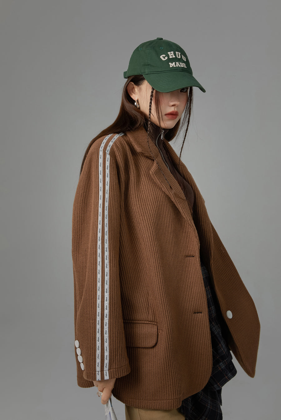 CHUU Head Up Vintage Loose-Fit Jacket