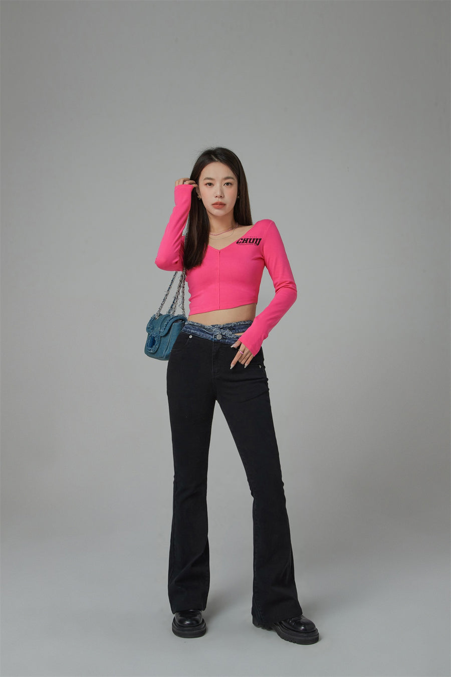 CHUU Cutout Waist Skinny Bootcut Jeans