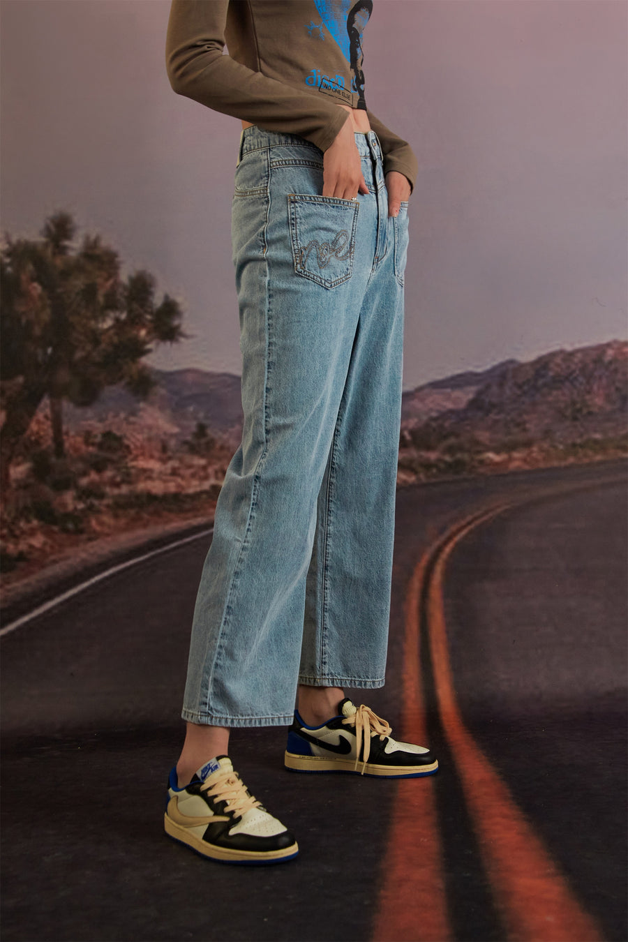 CHUU Crop Ankles Straight Jeans