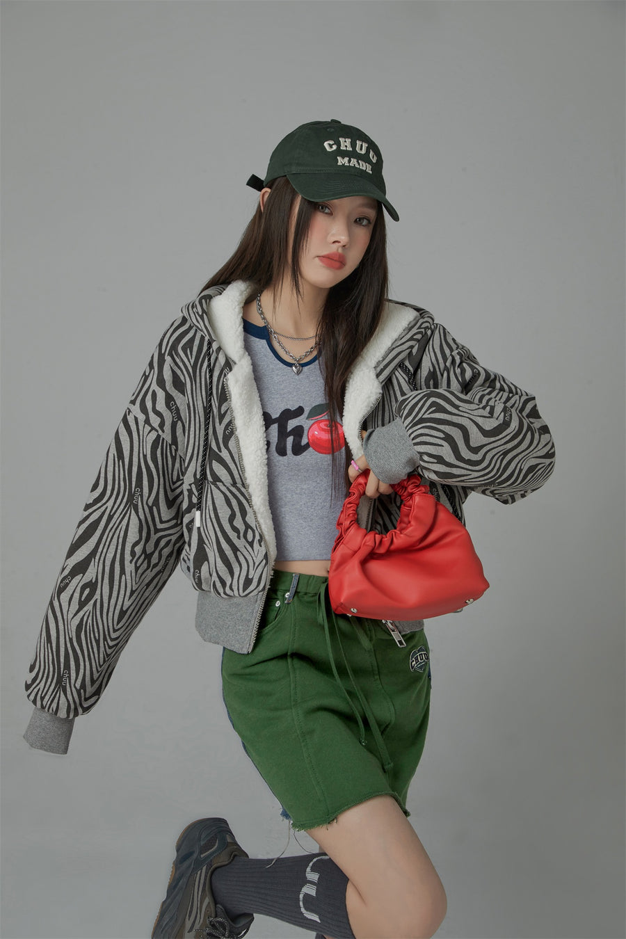 CHUU Zebra Dumble Jacket
