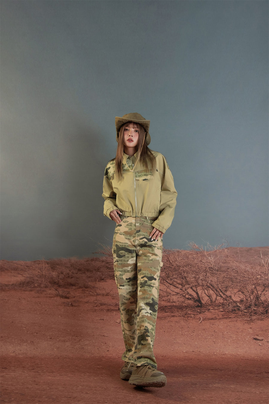CHUU Camouflage Crop Jacket