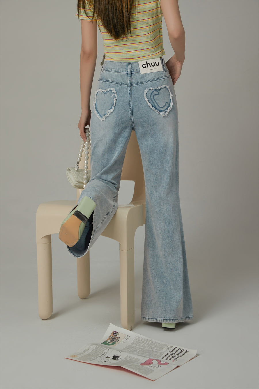 CHUU Heart Bootcut Light Wash Denim Jeans