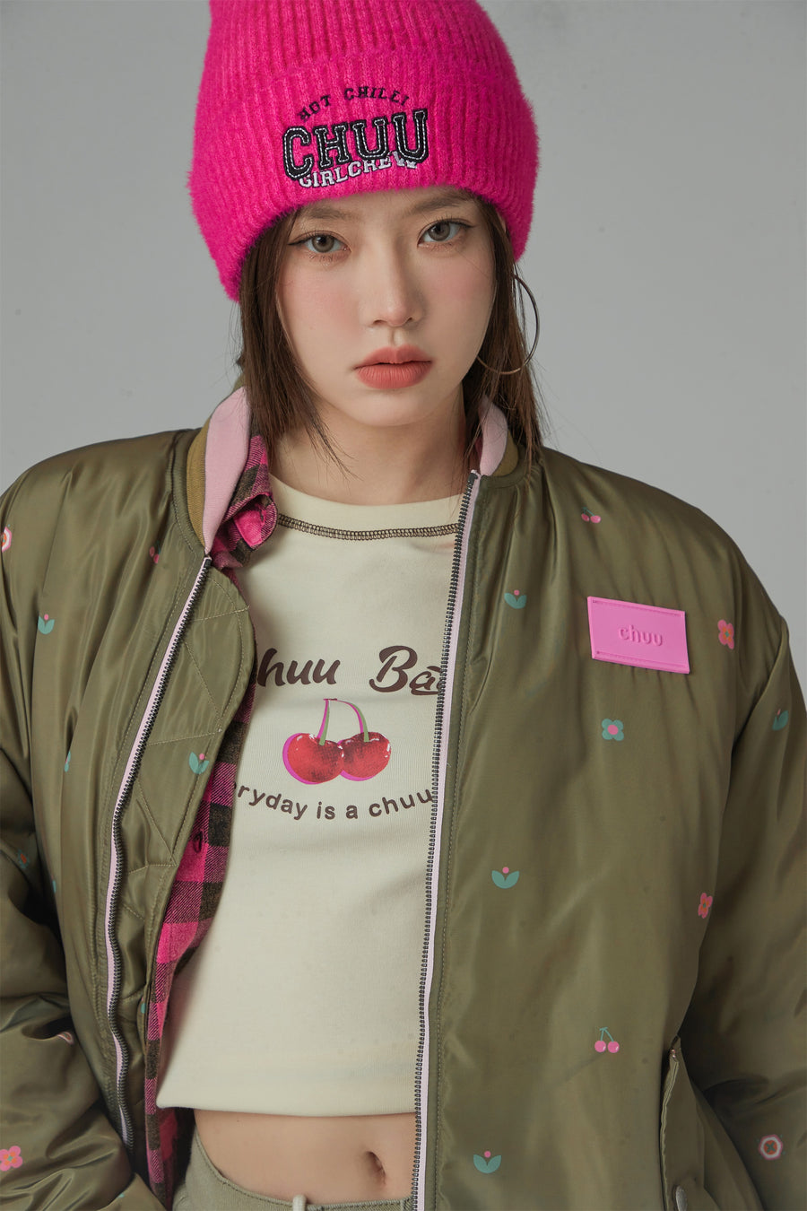 CHUU Love The Moment Floral Jacket