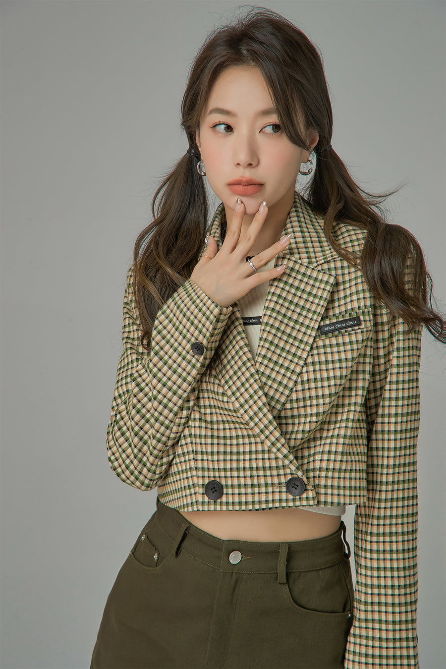 CHUU It Was Her All Long Checkered Jacket