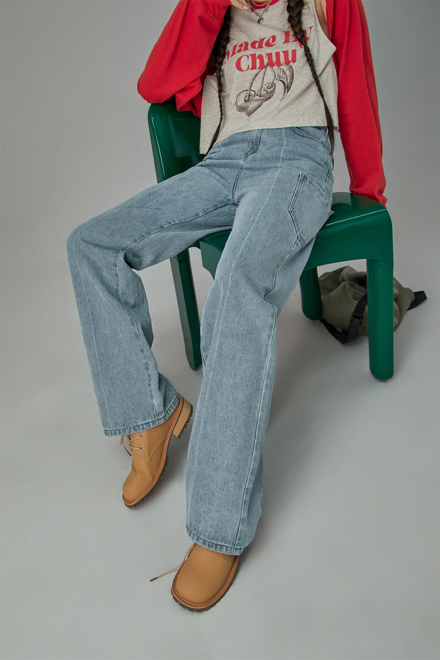 CHUU She Is Versatile Wide Pocket Jeans