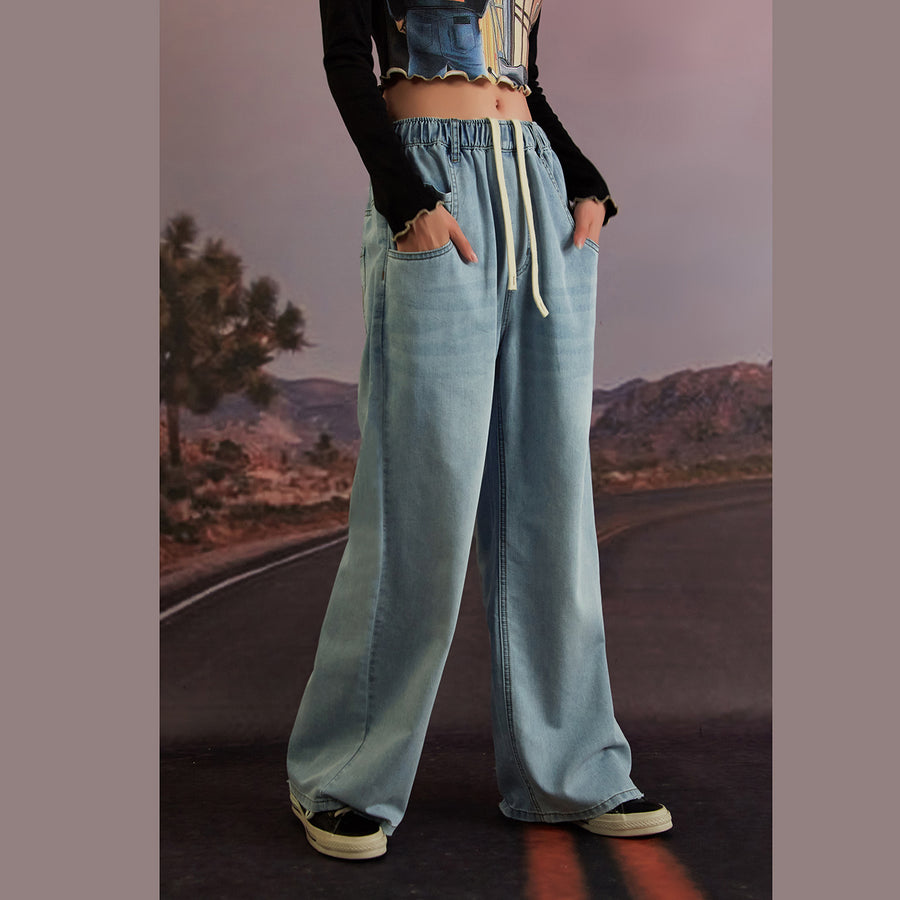 CHUU Light Wide-Legged Denim Jeans