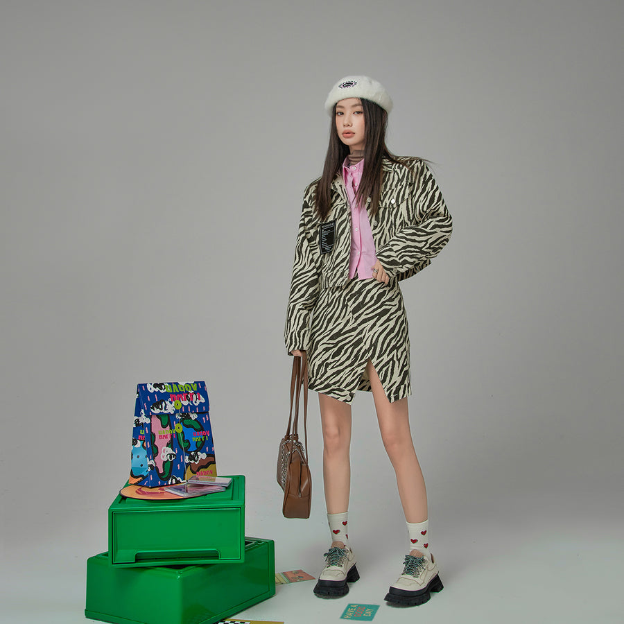 CHUU You Are No Competition Zebra Jacket
