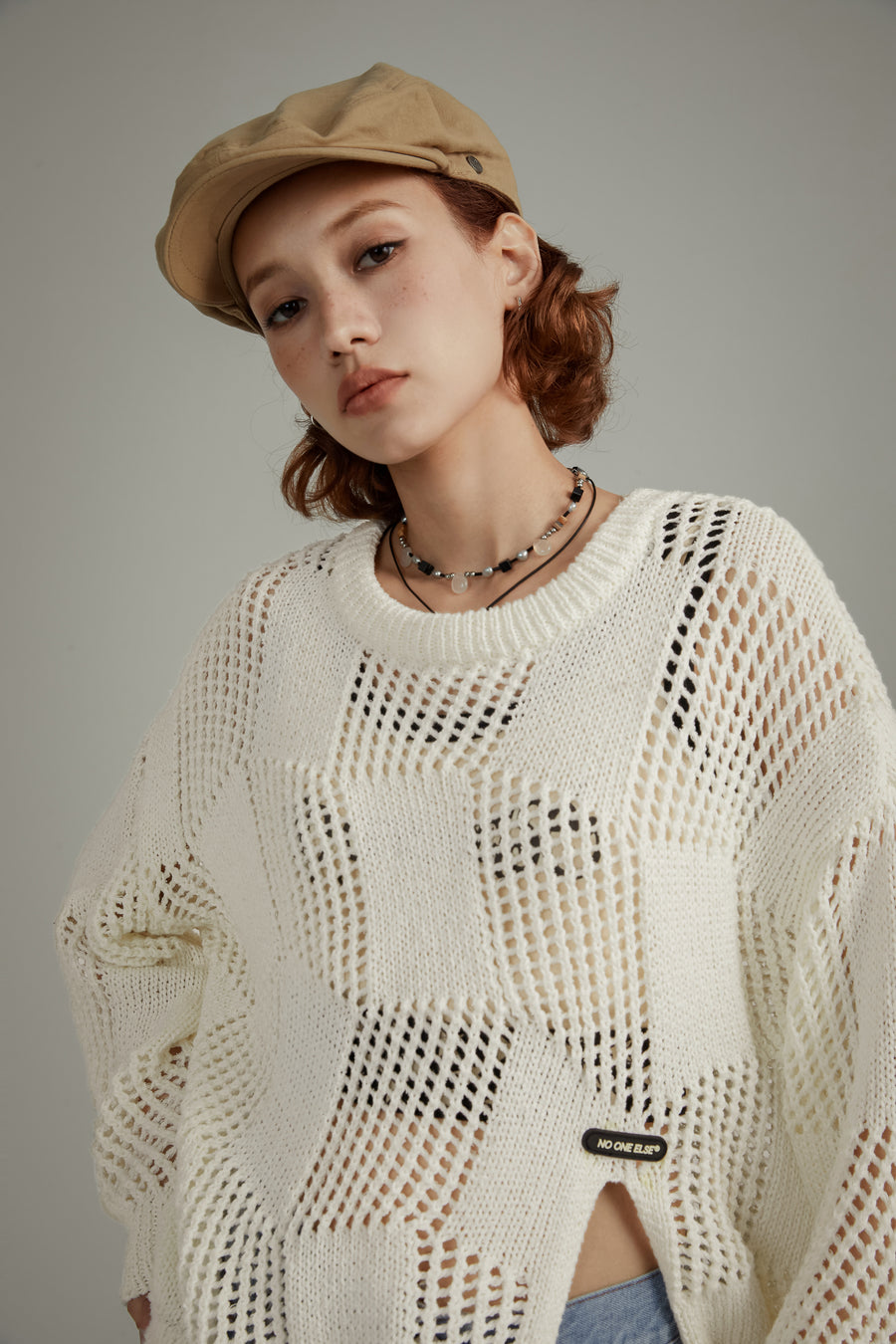 CHUU Knitted Design Slit Sweater