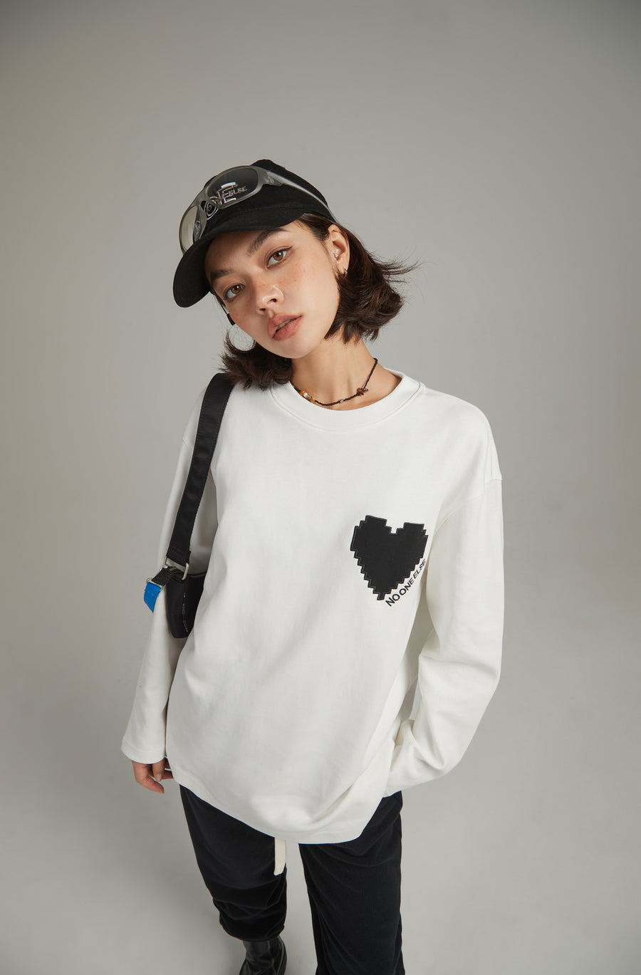 CHUU Pixel Heart Boxy T-Shirt