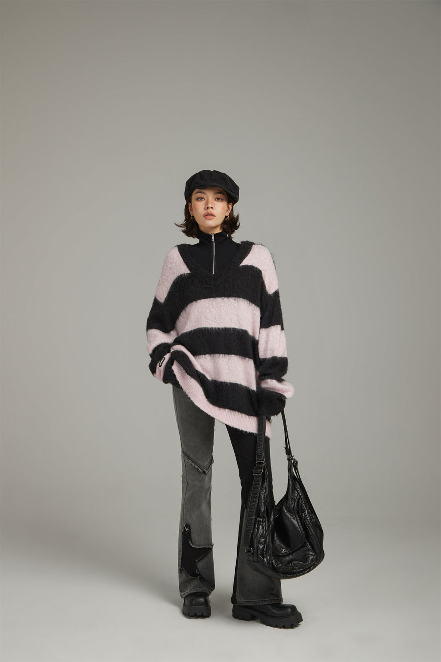 CHUU V-Neck Color Stripe Knit Sweater