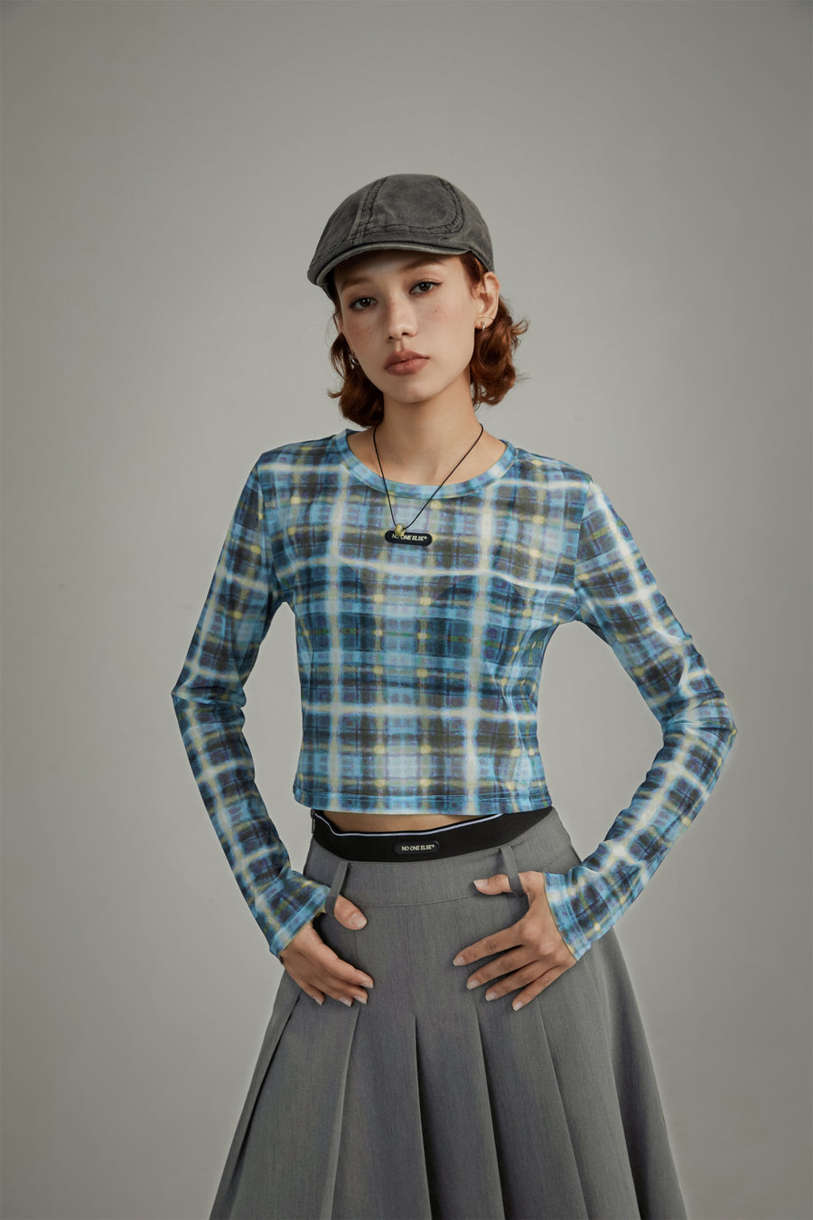 CHUU Color Check Slim Long Sleeve T-Shirt