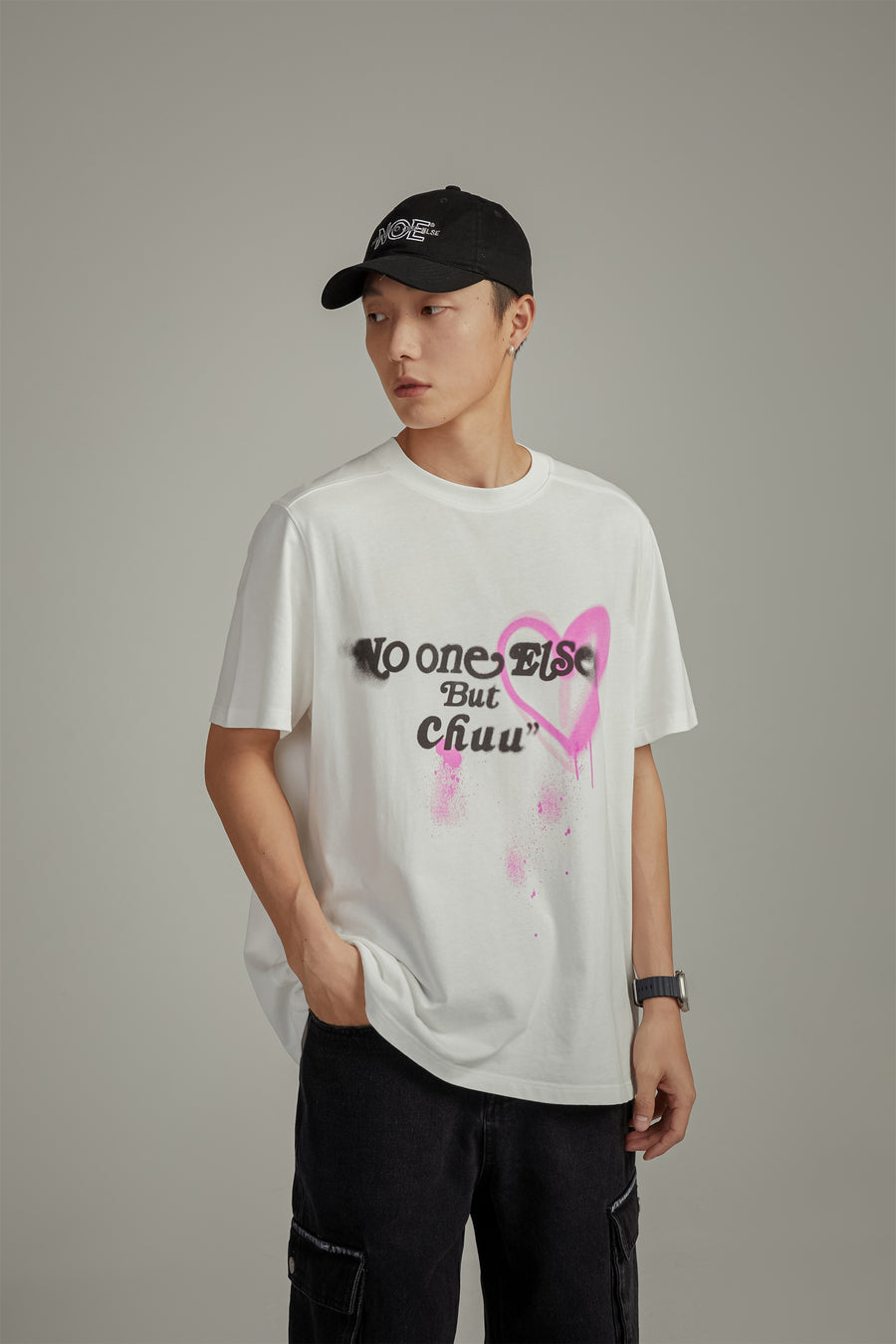 CHUU Collab Logo Heart Lettering T-Shirt