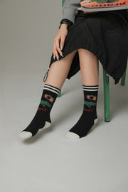 Crocodile Knit High Socks