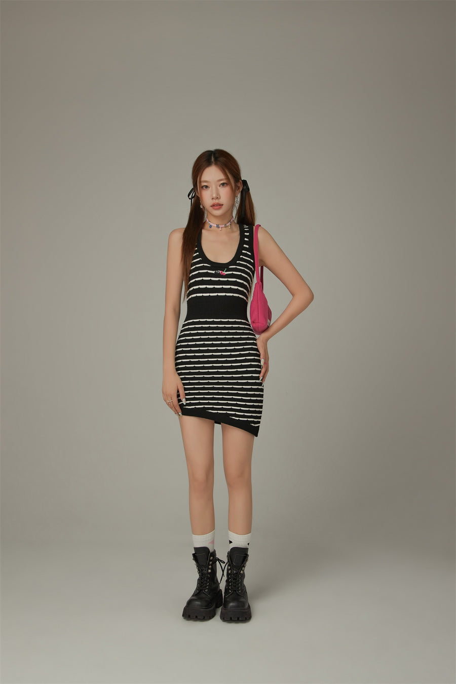 CHUU U-Neck Sleeveless Asymmetrical Mini Dress