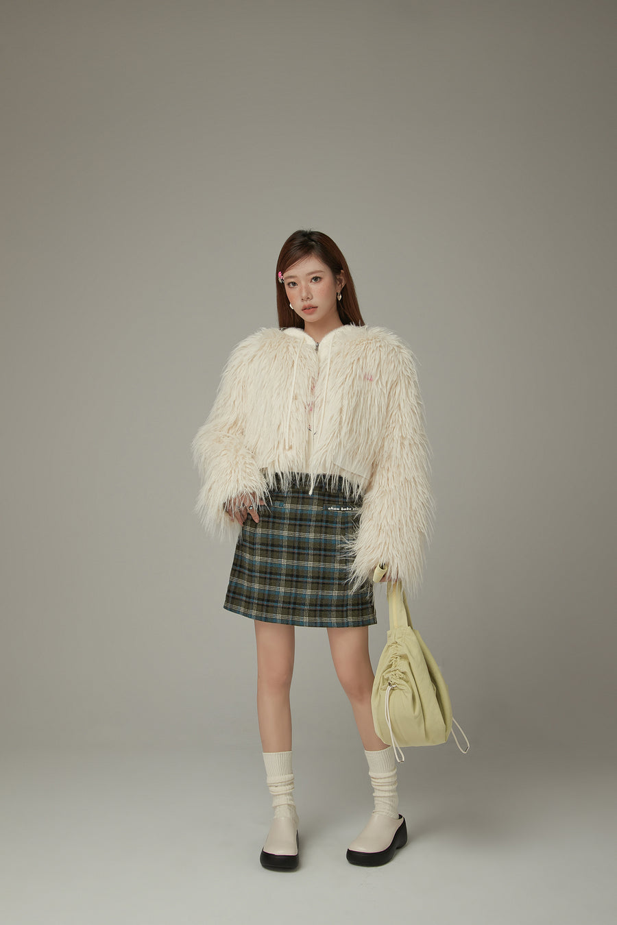 CHUU Faux Fur Loose Fit Jacket