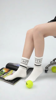 Size Doesnt Matter Lettering High Socks