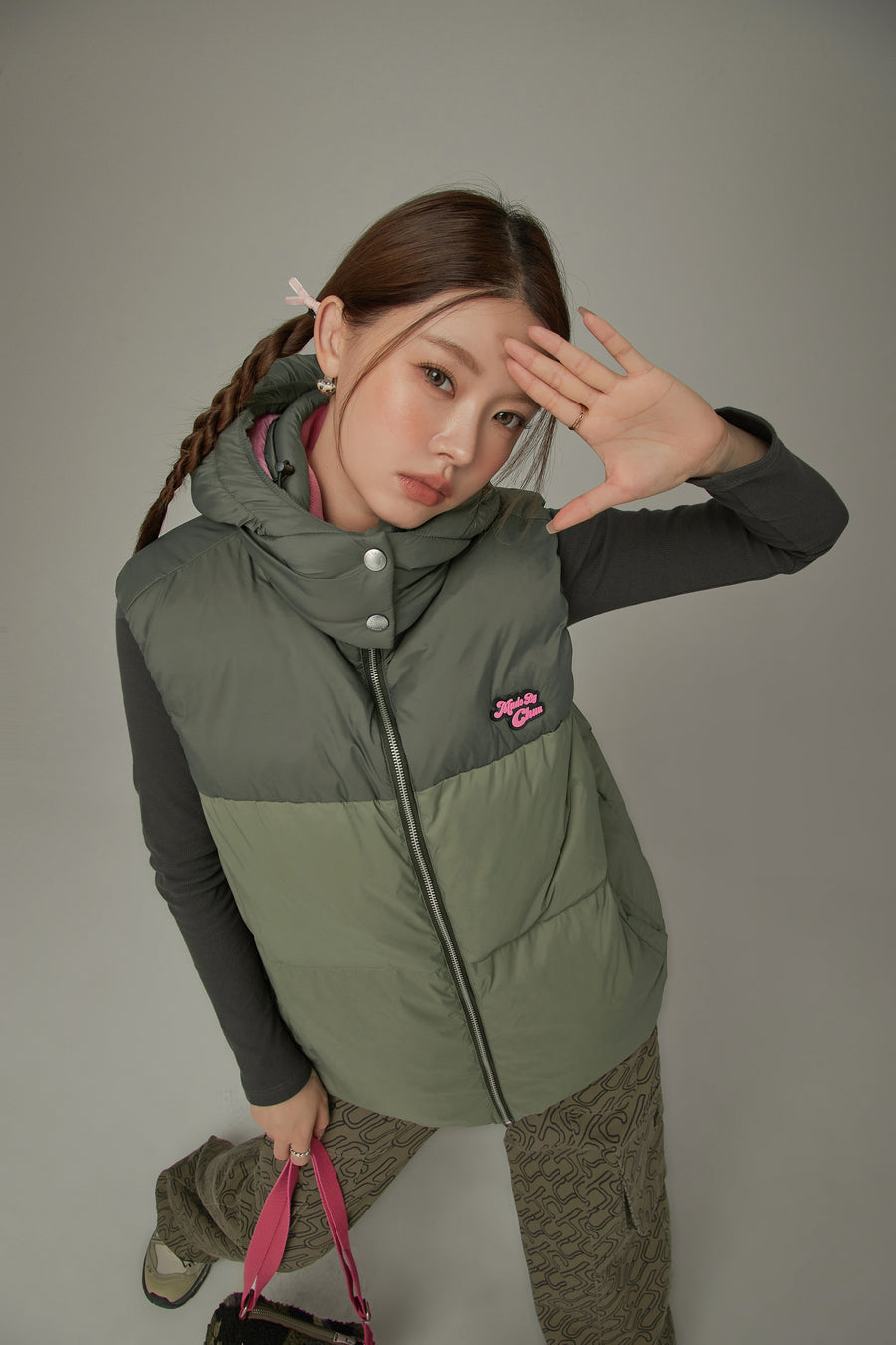 CHUU Color Matching Padded Vest