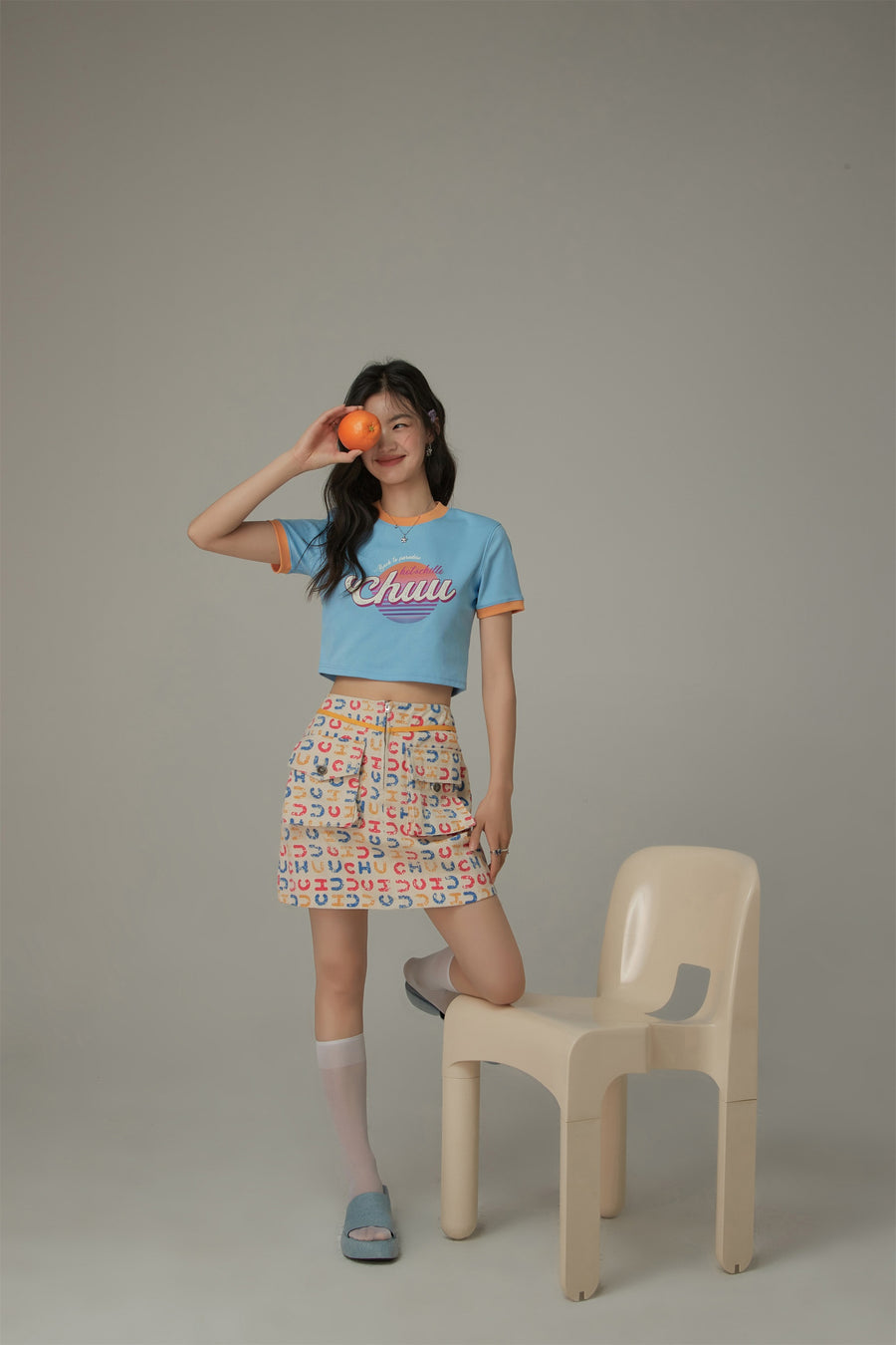 CHUU Chuu Logo Color Pattern Pocket Mini Skirt