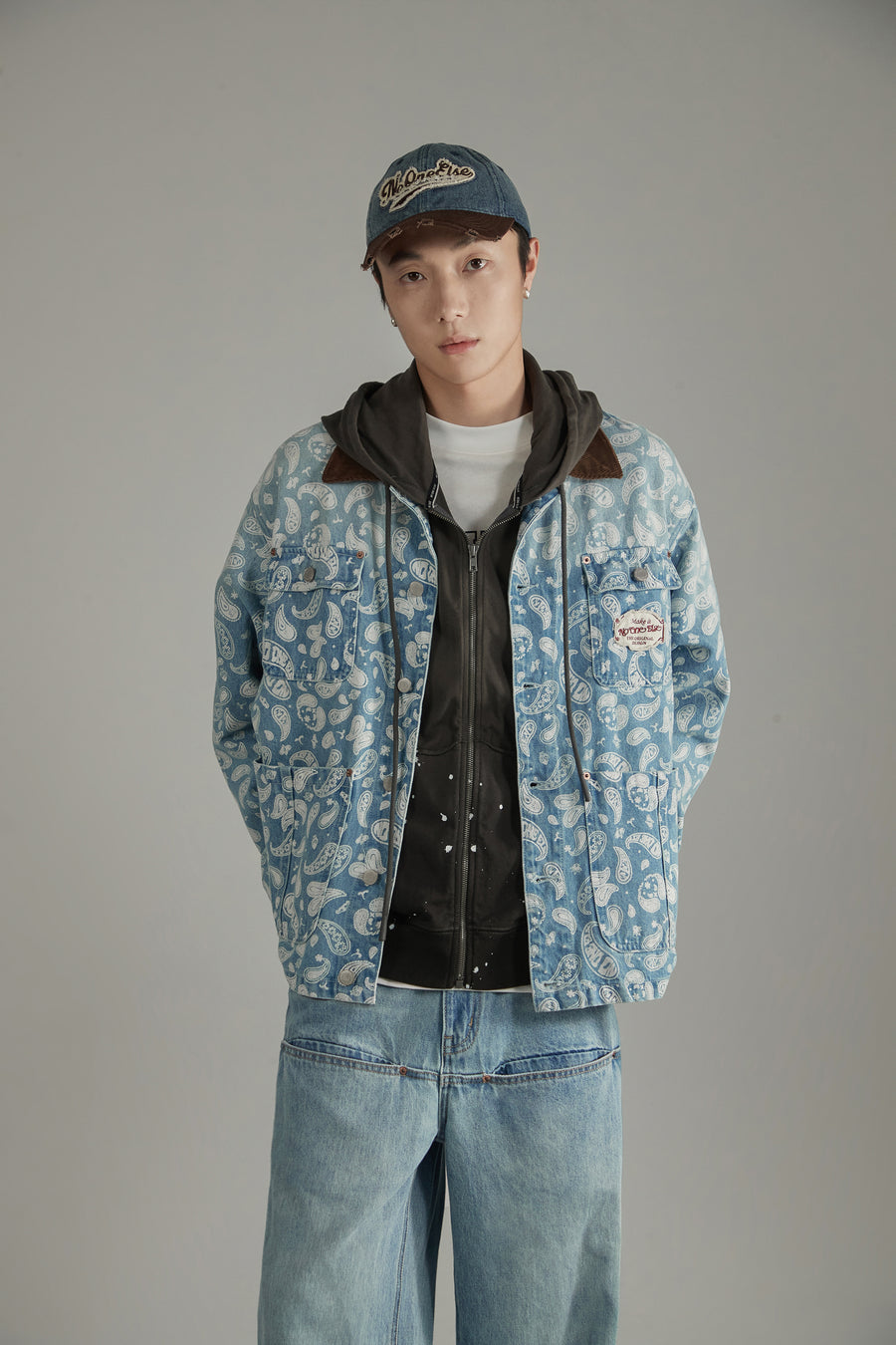 CHUU Paisley Pocket Denim Jacket