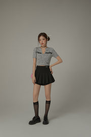 V-Trim Cropped Knit Short Sleeve Top