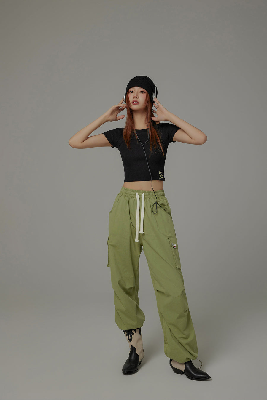 CHUU Halter Neck Banding Basic Short Sleeve Knit Crop Top