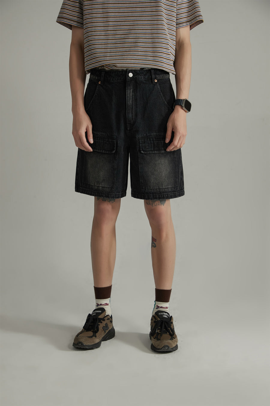 CHUU Black Denim Baggy Bermuda Shorts