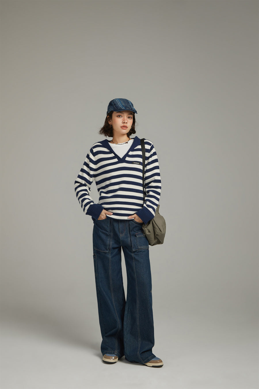 CHUU Collar Striped Knit Sweater