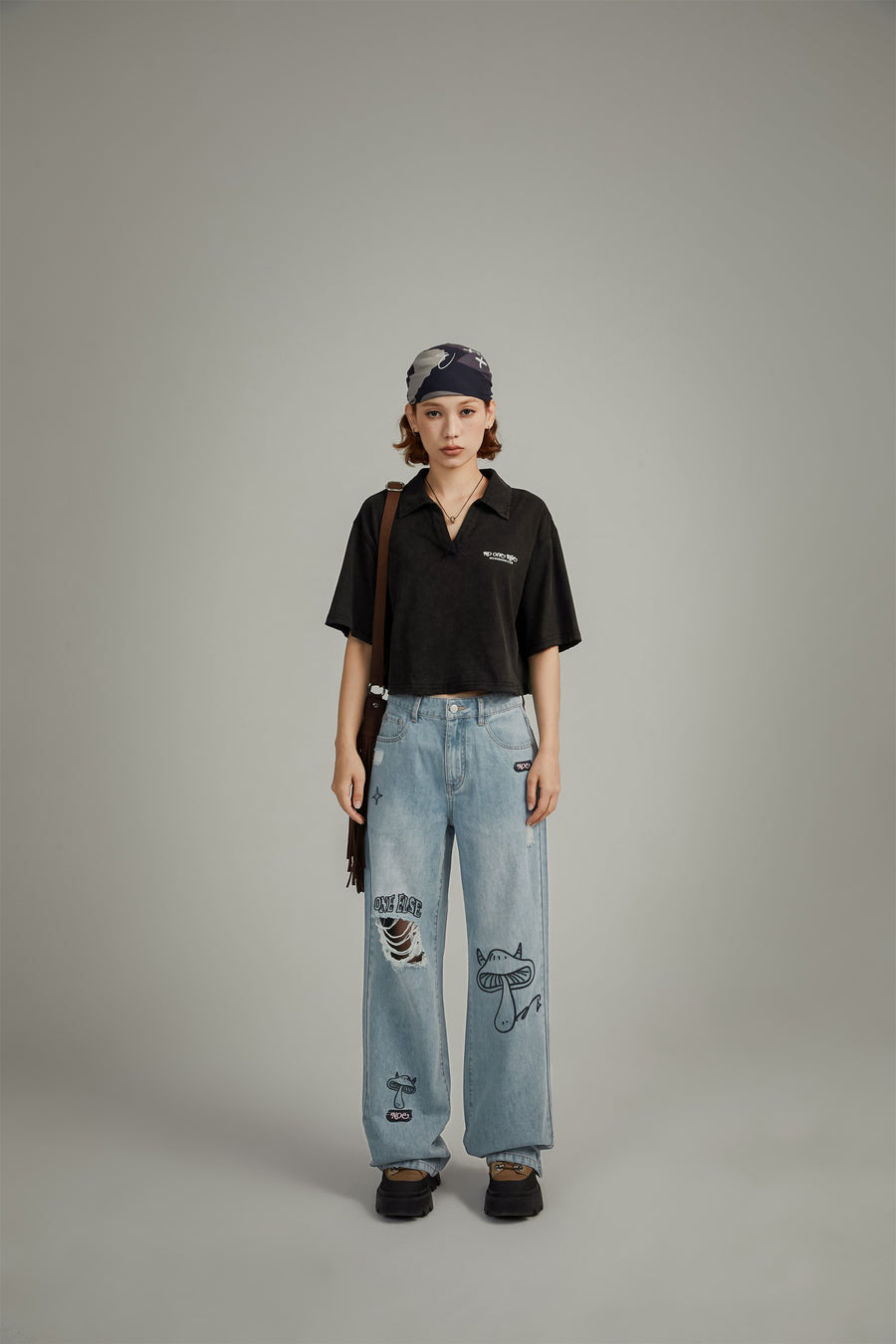 CHUU Mushroom Design Ripped Wide Denim Jeans