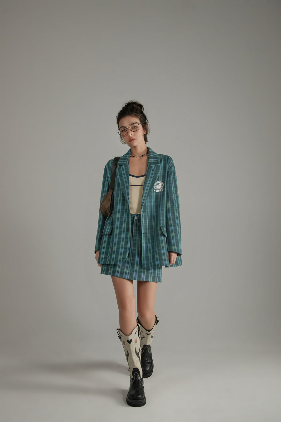 CHUU Vintage Check Preppy Embroidered Blazer Jacket