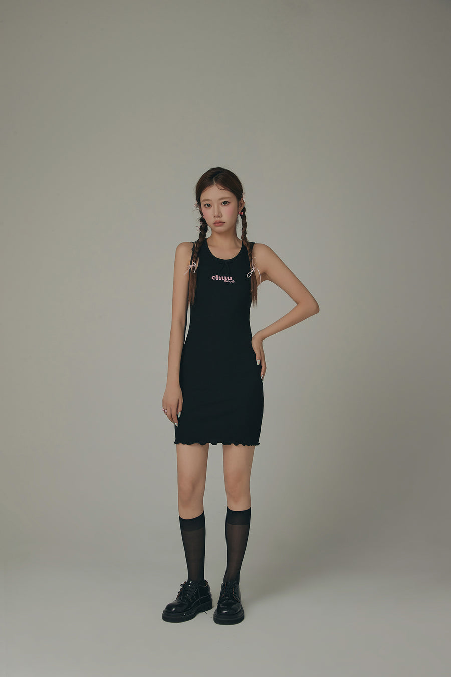 CHUU Frilly Hem Sleeveless Logo Mini Dress