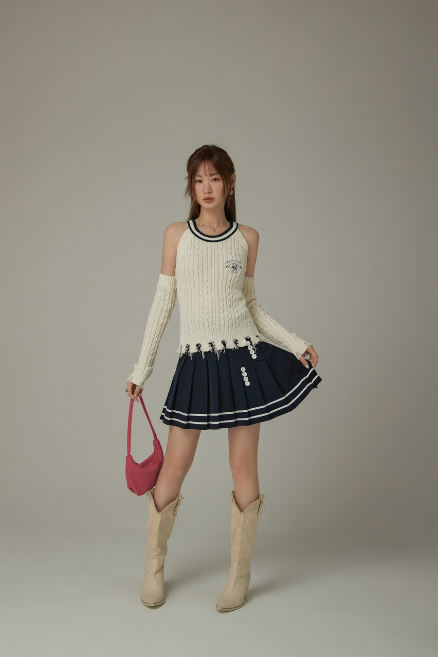 CHUU Distressed Off The Shoulder Knit Sweater