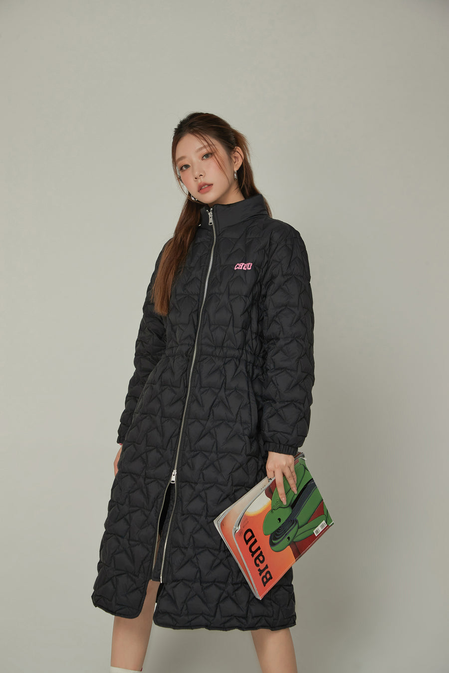 CHUU Star Quilted Padded Long Coat