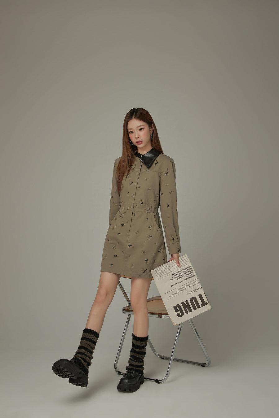 CHUU Leather Collar Long Sleeve Dress