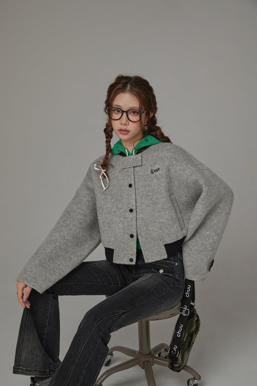 CHUU Raglan Two Toned Jacket