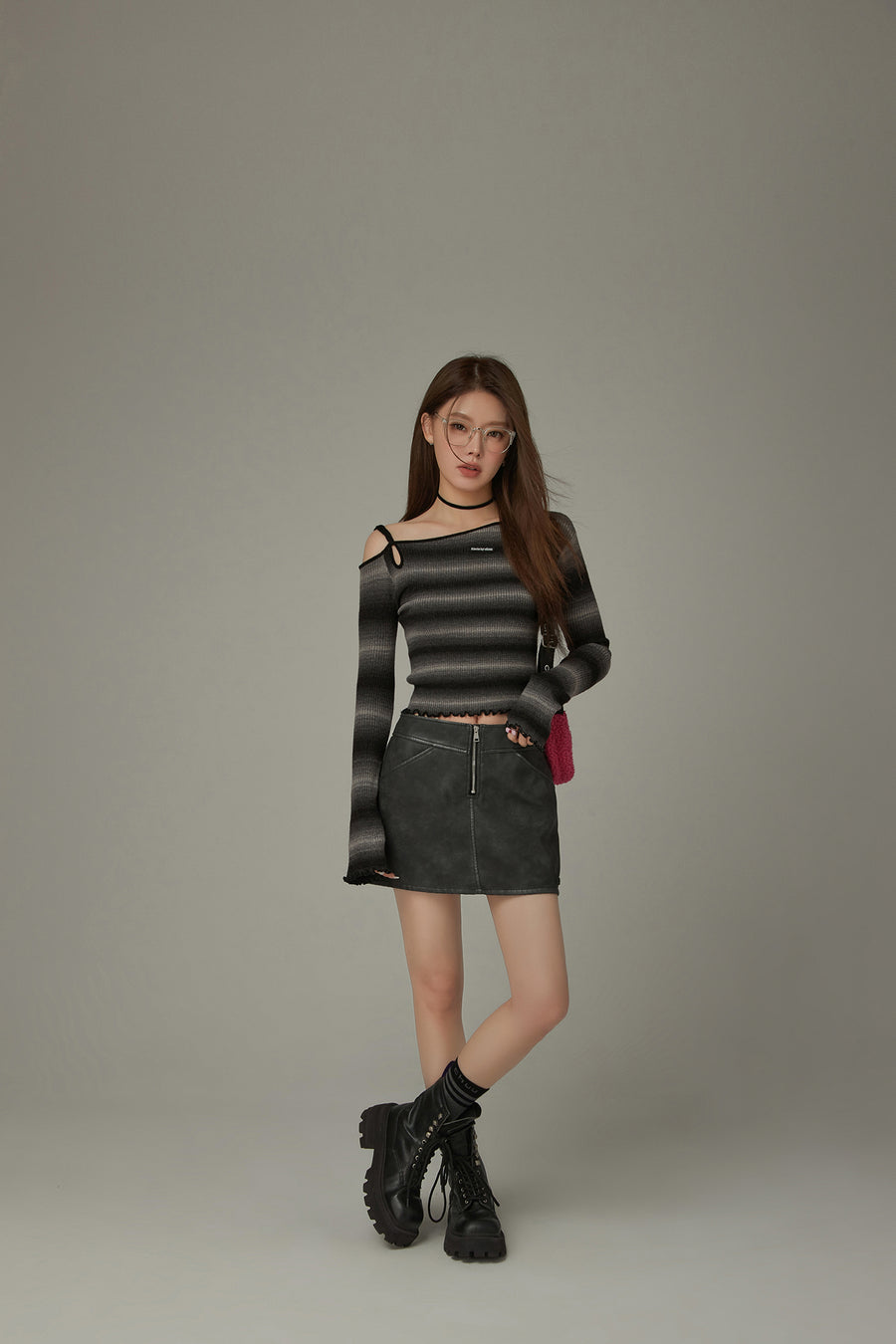 CHUU One-Shoulder Frill Knit Top