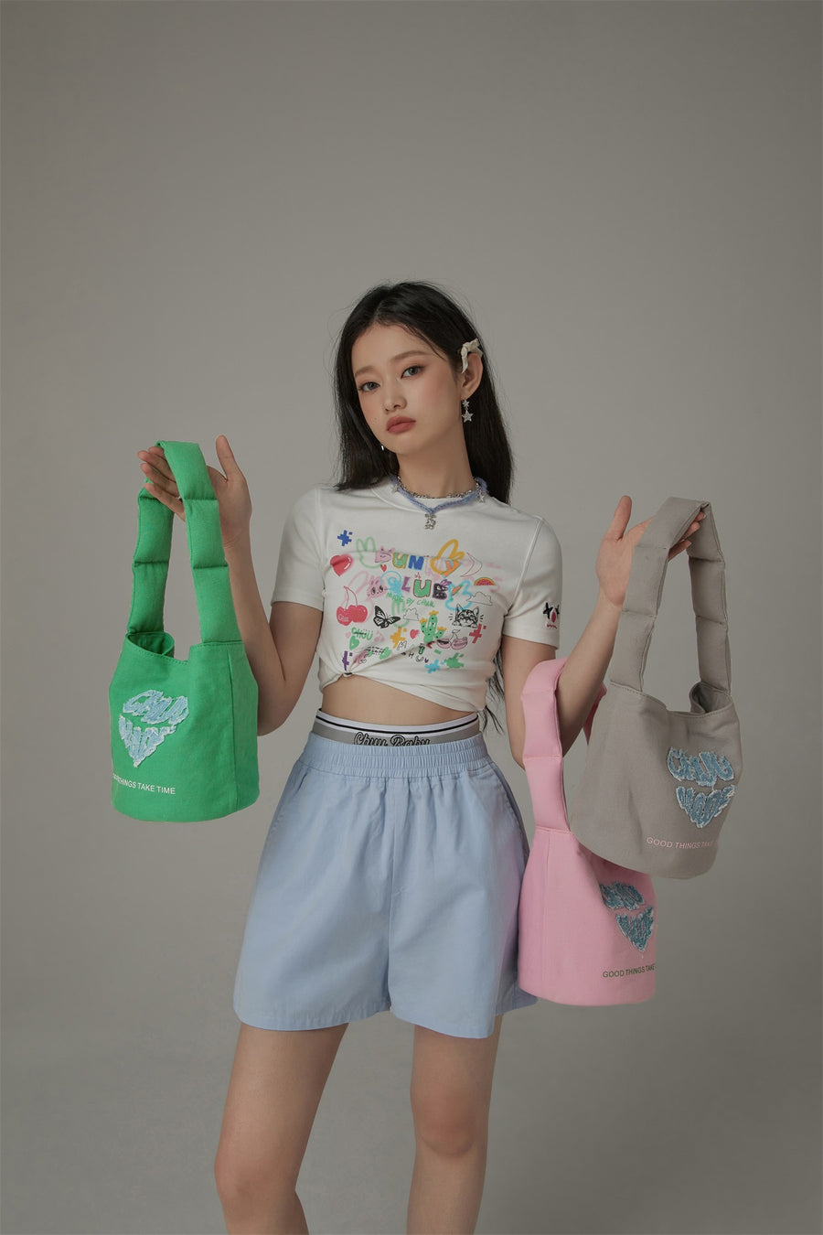 CHUU Good Things Take Time Lettering Bag