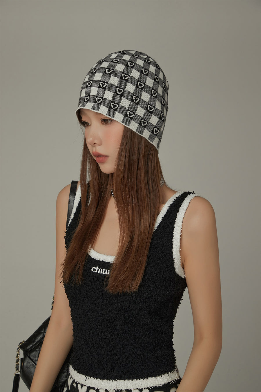 CHUU Check Heart Beanie