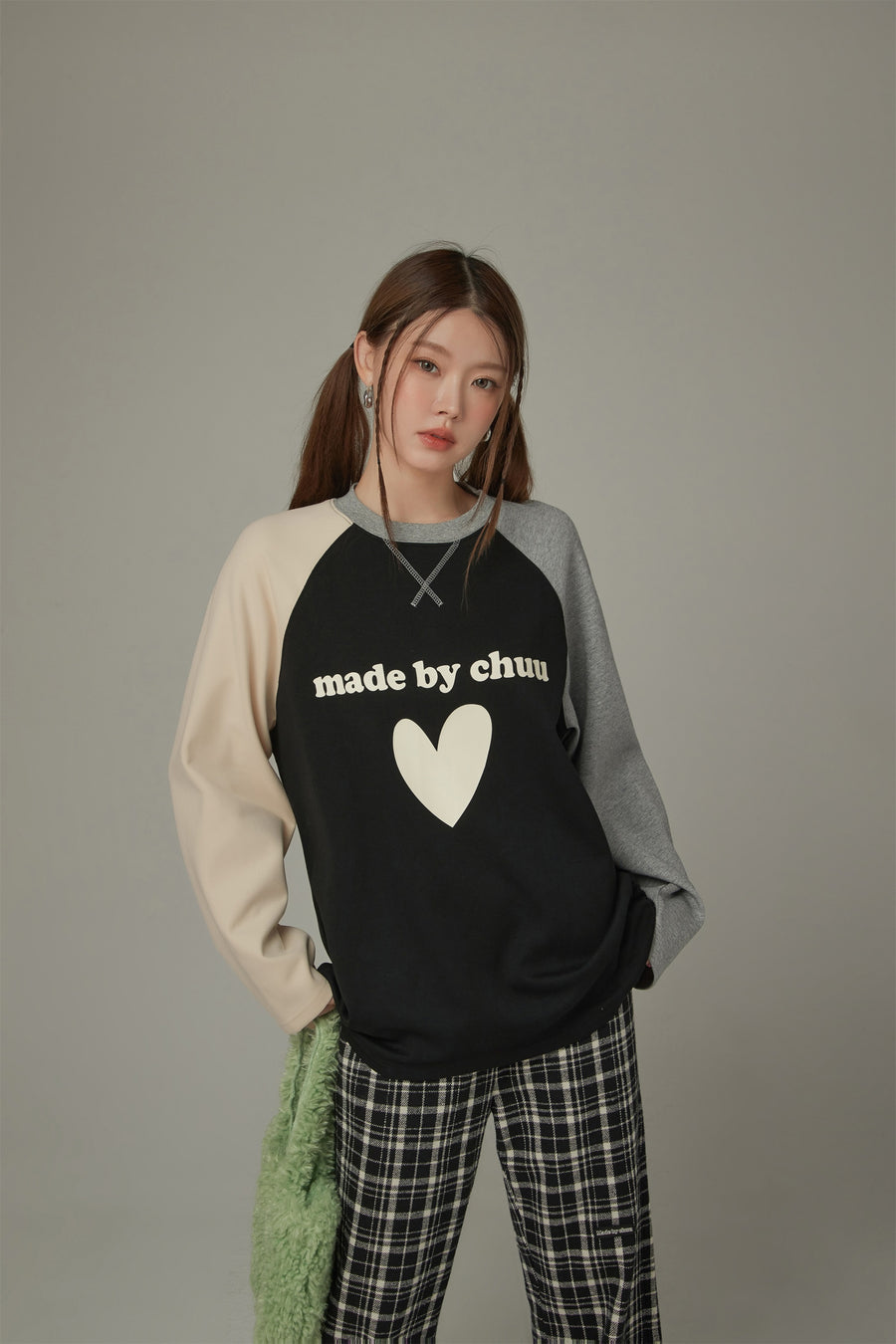 CHUU Logo Heart Color Long Sleeve T-Shirt