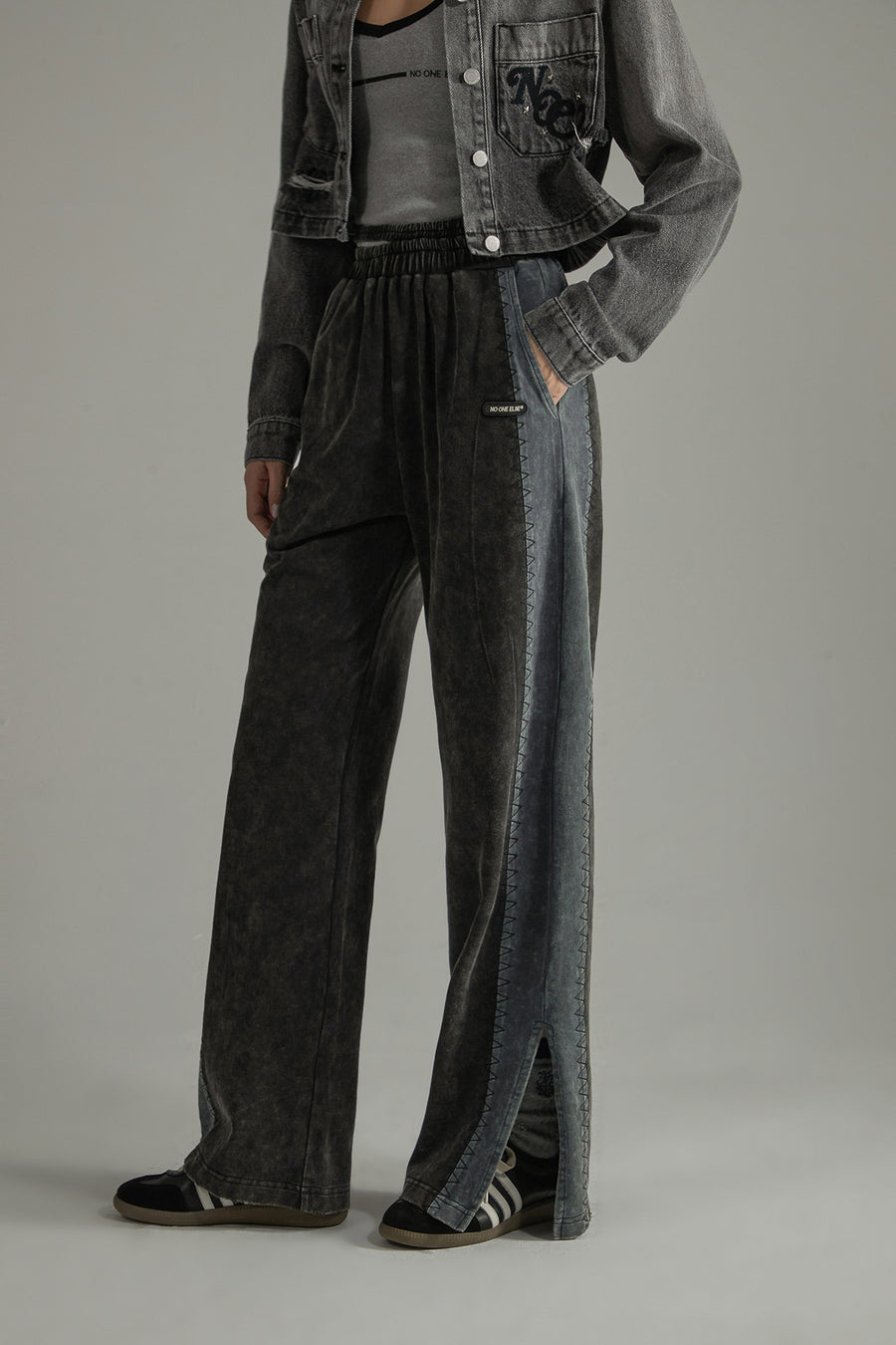 CHUU Waist Slit Wide-Leg Long Casual Pants