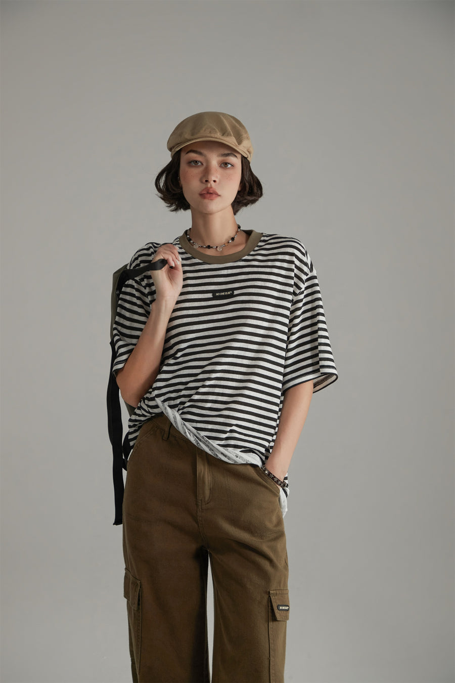 CHUU Striped Color Contrast Short Sleeved Basic T-Shirt