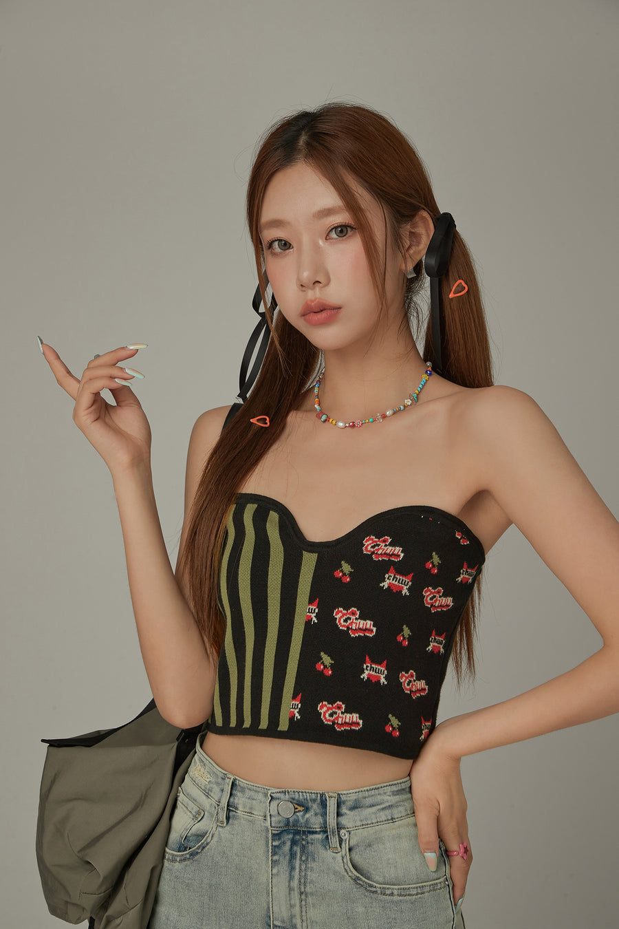 CHUU Striped Cherries Two Toned Color Knit Tube Top